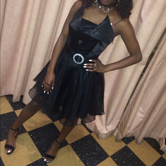Black Dolly Dress - Picture 1 of 3